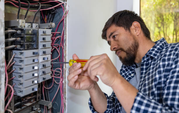 Best Electrical Outlet Repair  in Bronx, NY